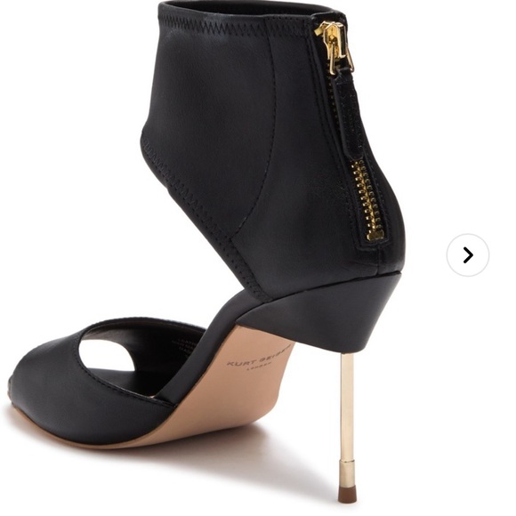 Kurt Geiger Bailey Leather Heel Sandal - Picture 2 of 5